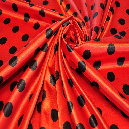 Атлас тонкий принт (красный фон черный горох 2,5см)