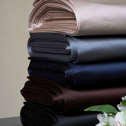 Атлас свадебный (изумруд)