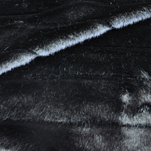 Гладкокрашенный "под норку с фасонной стрижкой" (черный)