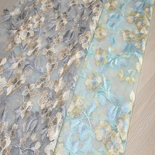 Вышивка на сетке (голубой+желтый)