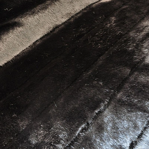 Гладкокрашенный "под норку с фасонной стрижкой" (черный)