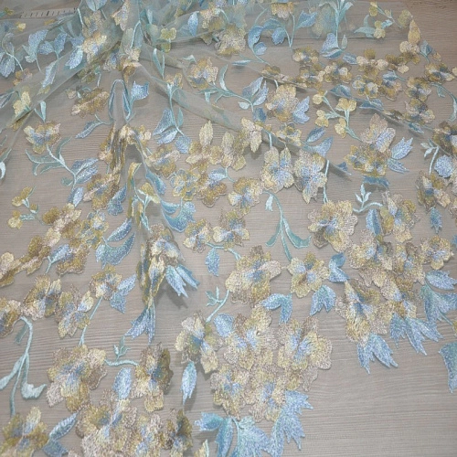 Вышивка на сетке (голубой+желтый)