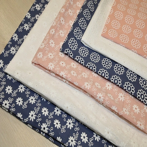 Батист "Цветочки" (персик)