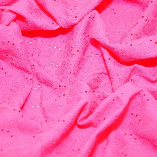 Батист вышитый "Ришелье" ( фуксия)