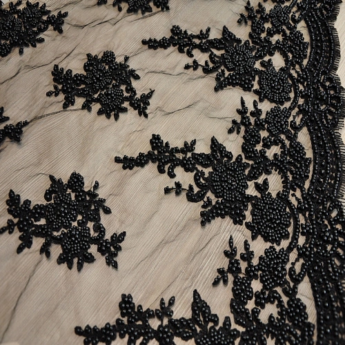 Вышивка на сетке с биссером (черный2)