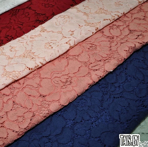 Гипюр (бордовый)