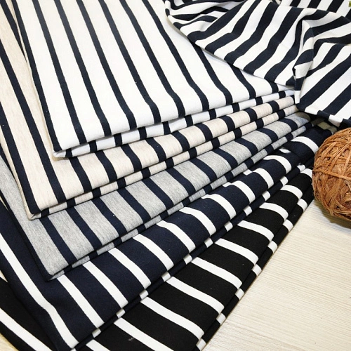 Футер 2-х нитка Полоска (темно синий фон белая полоска)