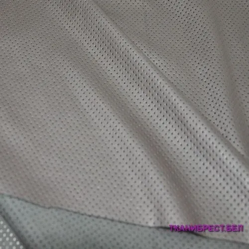 Кожа перфорированная (коричневый с бордовым оттенком)