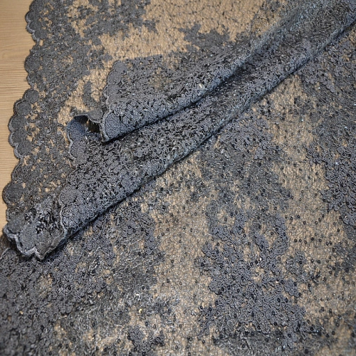 Вышивка на сетке с пайетками "Скарлет" (графит)