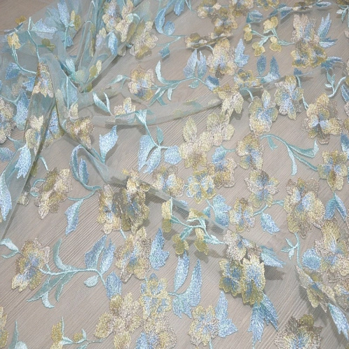 Вышивка на сетке (голубой+желтый)