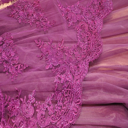 Вышивка на сетке (фиолетовый)