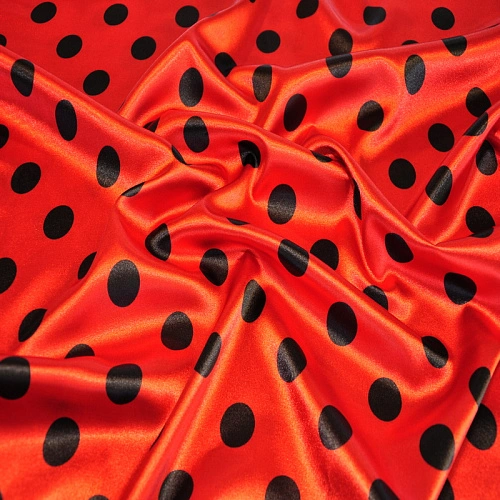 Атлас тонкий принт (красный фон черный горох 2,5см)