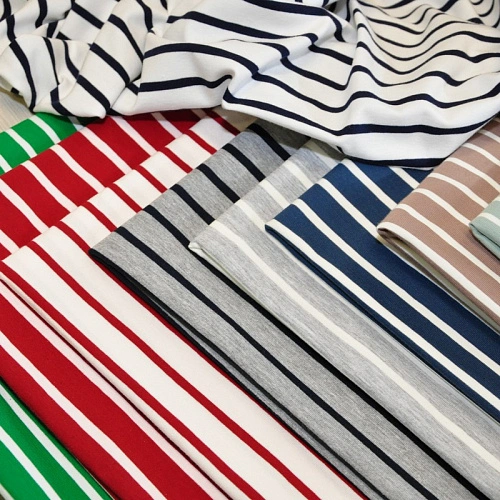 Кулирная гладь "Тельняшка" "2см-0,5см индиго +молочный"