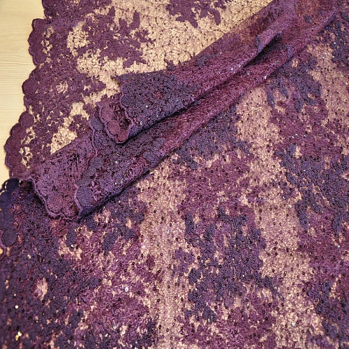 Вышивка на сетке с пайетками "Скарлет" (баклажан)