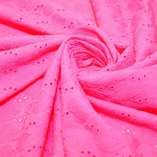 Батист вышитый "Ришелье" ( фуксия)