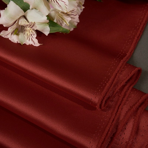 Атлас свадебный, красный