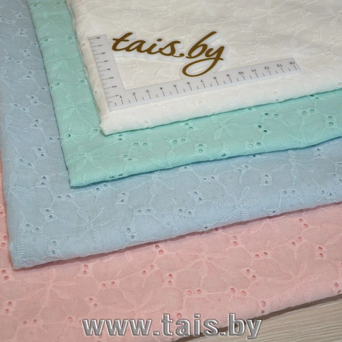 Батист вышивка (голубой)