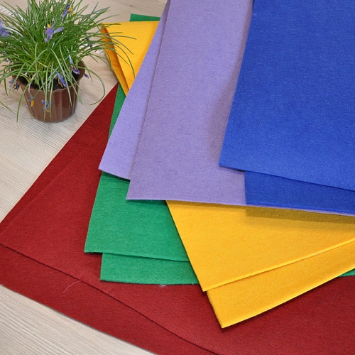 Фетр рулонный 3мм (василек)