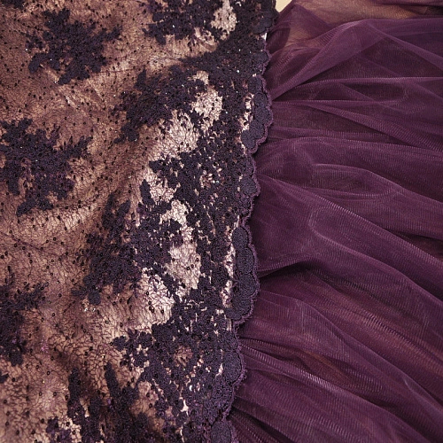 Вышивка на сетке с пайетками "Скарлет" (баклажан)