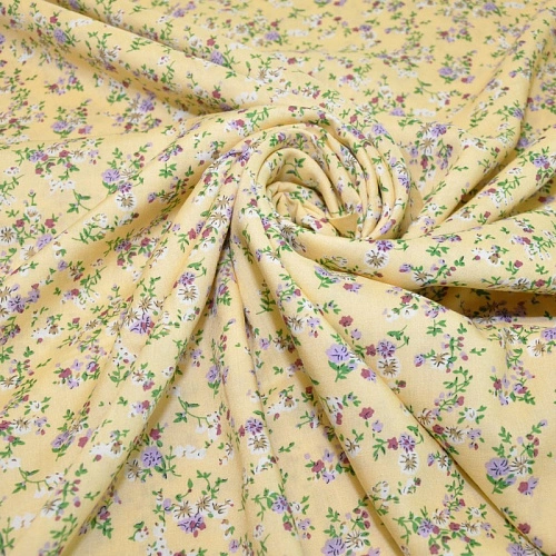 Штапель принт "Мелкий цветочек на светло-желтом фоне"